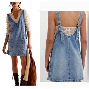 We The Free High Roller Skirtall Light Wash Denim Mini Dress Sz M